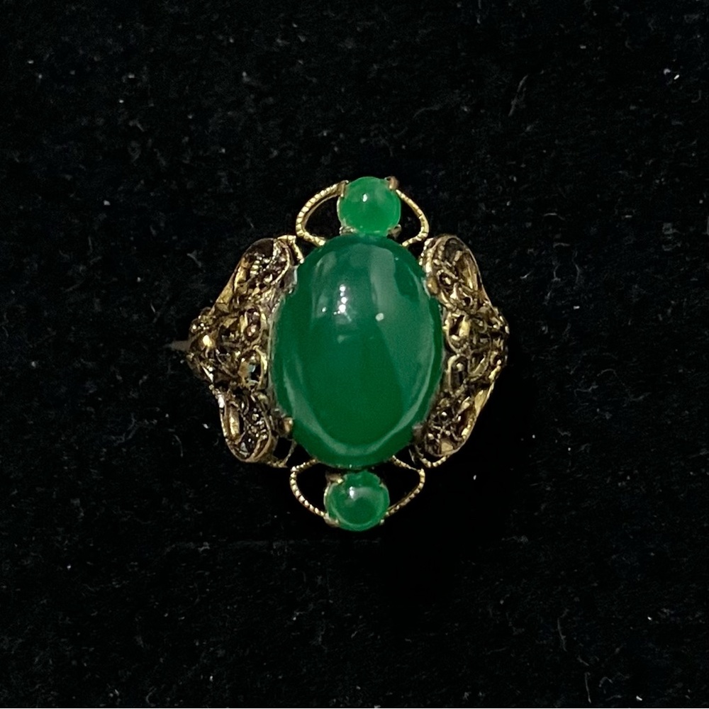 Vintage Austrian Green Glass Cabochon Ring